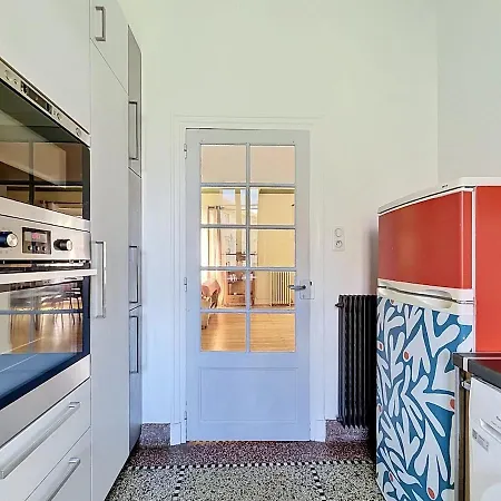 Spacieux Et Confort Avec Balcon 아파트 *
